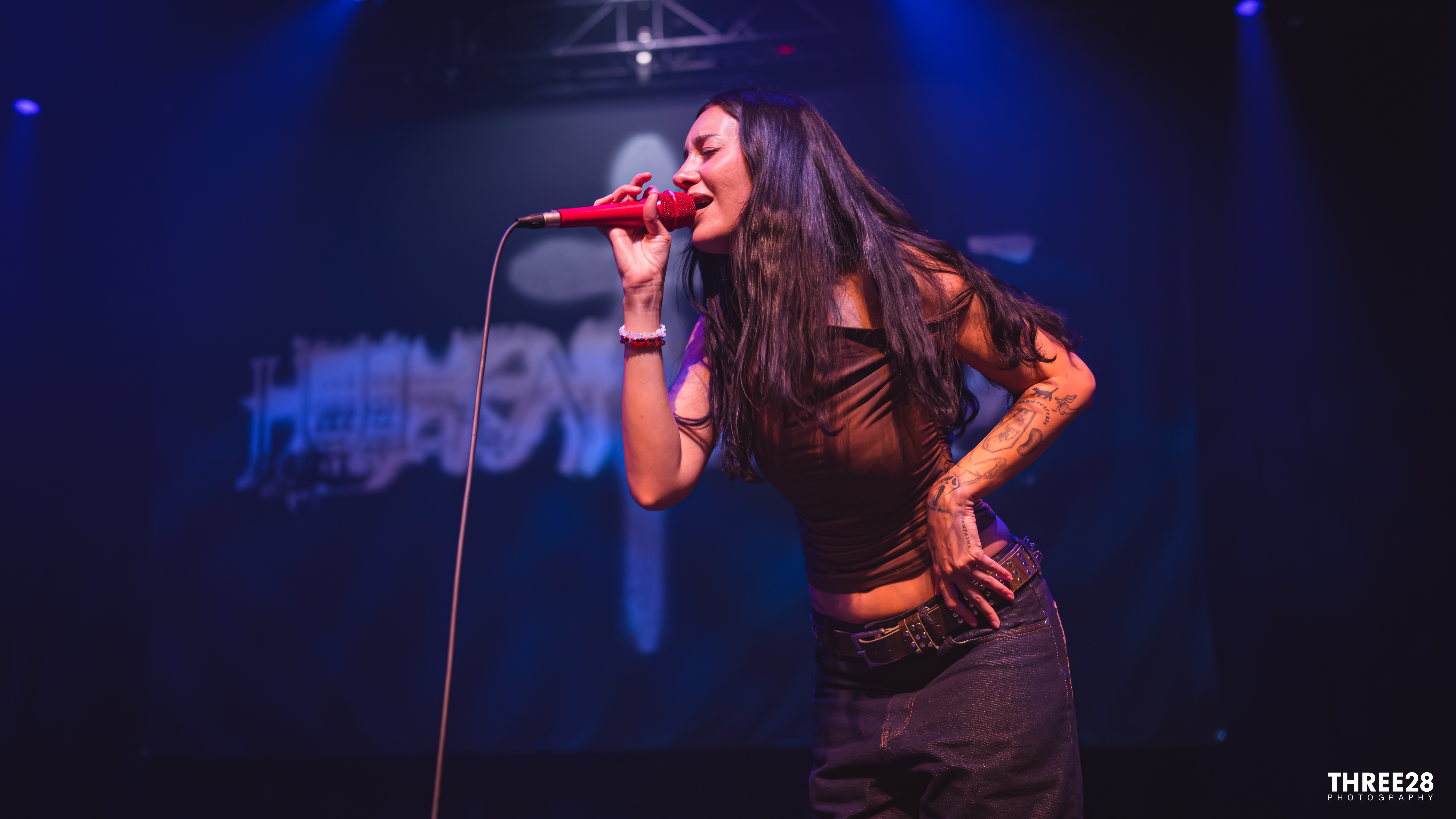 Julia Wolf – Live @ Center Stage – LoudSound Magazine